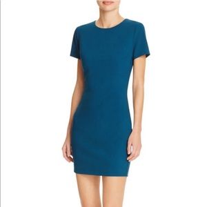 Likely Manhattan dress size 4 short sleeve